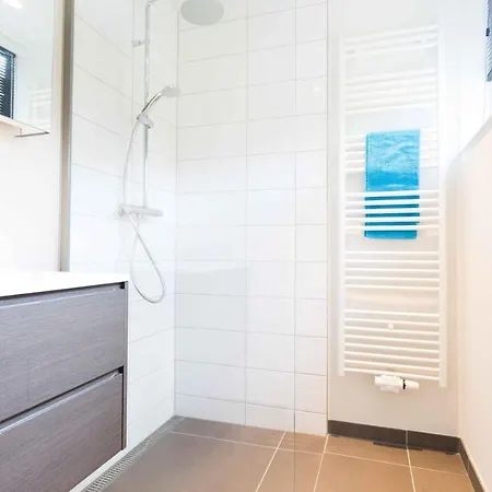 Sl Superieur Sauna 7 Personen منتجع *